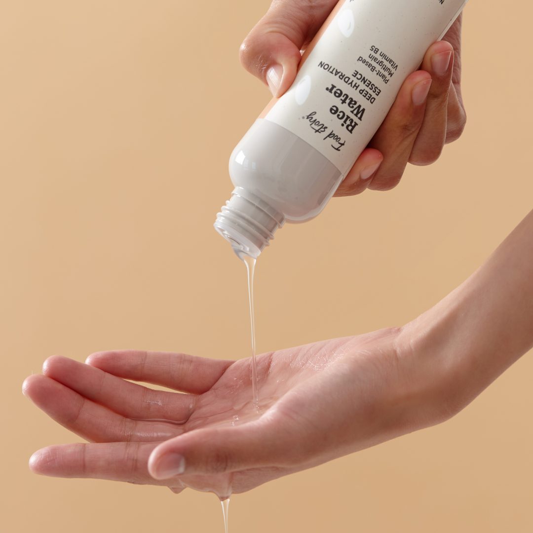 RICE WATER DEEP HYDRATION ESSENCE_03